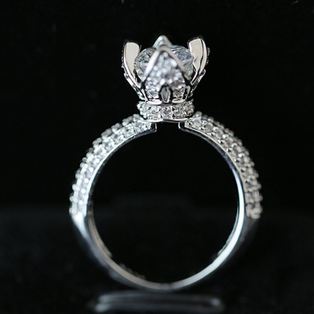 💥 Dainty Flower Diamond Macro Pave Flower Rings for Women, EVGG1485
